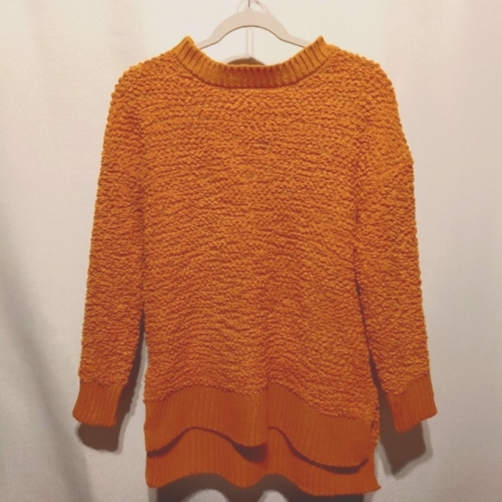 Pumpkin chenille sweater in a medium NWOT $15 sale